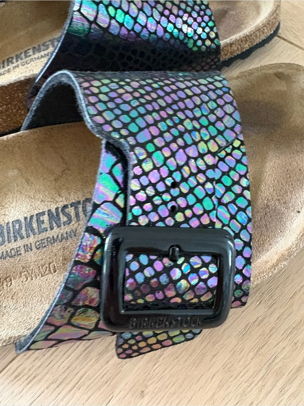 Birkenstock Catalina Luxe Madrid Shiny Skin Big Buckle Slides Sandals EU40 US 9
